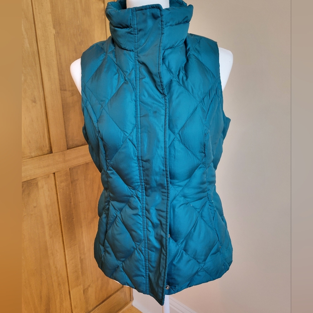 Eddie Bauer emerald Green down vest, Sleeveless, Women's Small